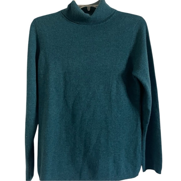 Cashmere Charter Club Luxury Turtleneck Sweater Size Medium - Picture 1 of 8